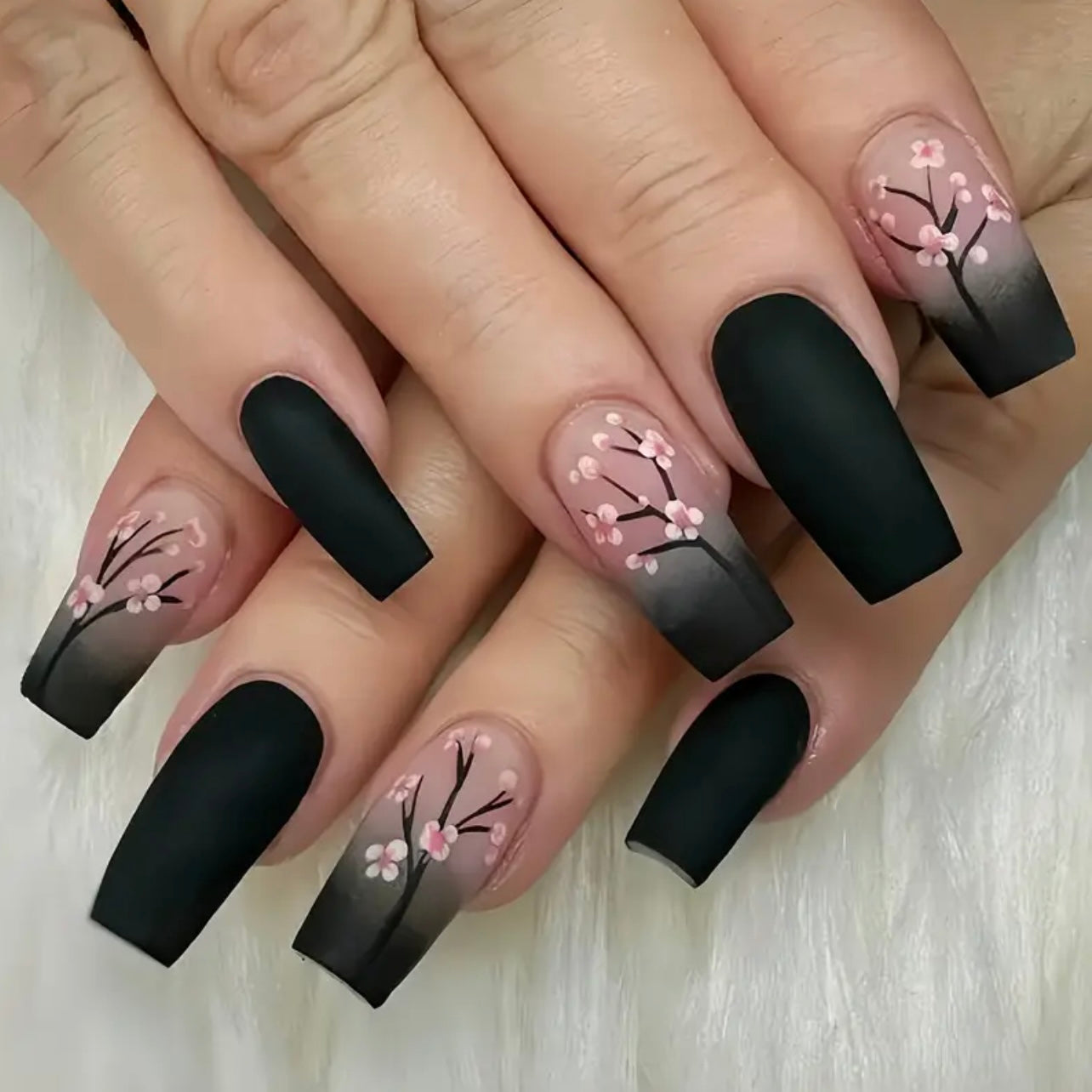 BLACK SAKURA